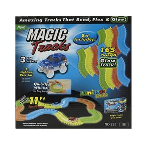 PISTA DE AUTO LUMINOSA MAGIC TRACKS 220 PIEZAS EN CAJA