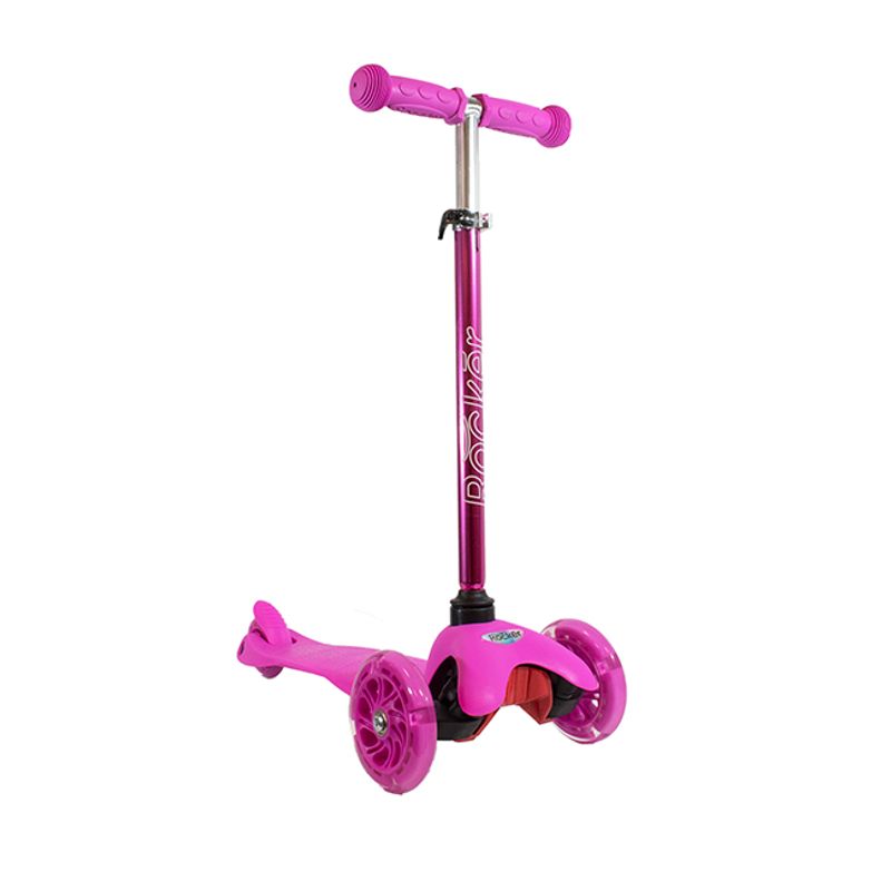 Patinete de tres ruedas rosa