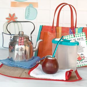 KIT DE MATE MANOS A LA MASA CON ACCESORIOS